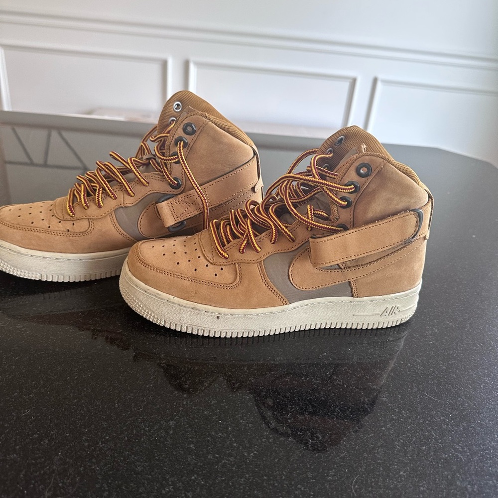 Nike Tan High-Top Sneakers Premium Comfort